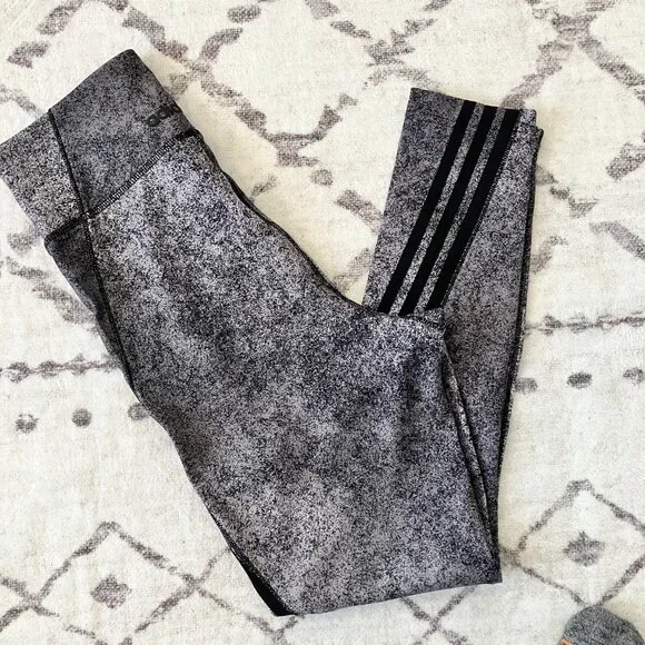 Adidas | NWT Feel Brilliant High Rise Gray Leggings - Picture 14 of 14